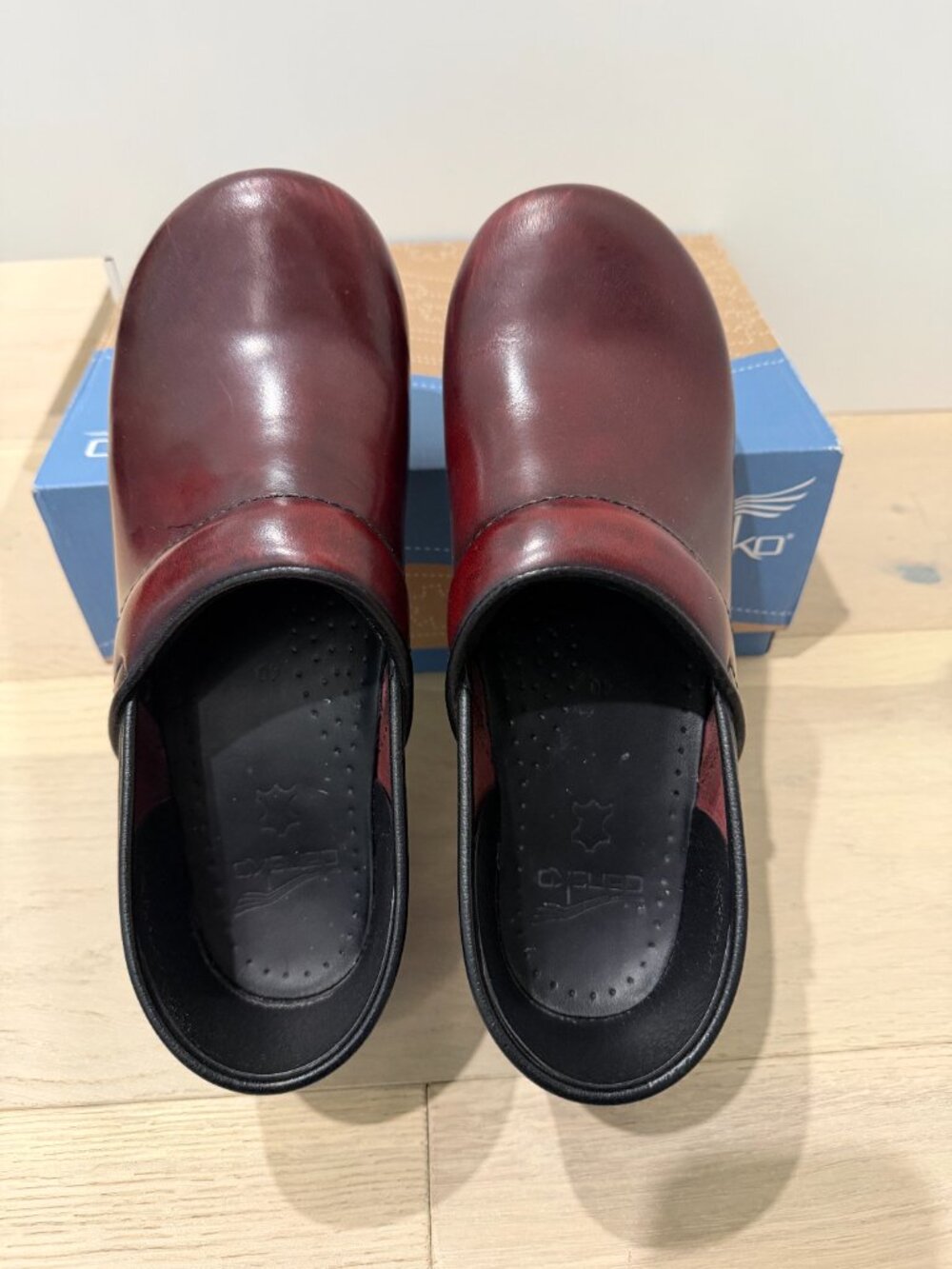 Dansko Clogs - Picture 3 of 6
